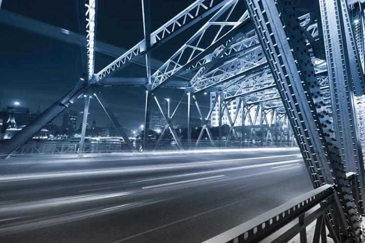 為什么現在建高層大都用鋼結構？